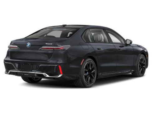 New 2026 BMW 750e xDrive w/ Premium Package AWD/4WD image 5