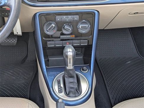 Used 2019 Volkswagen Beetle 2.0T S image 16