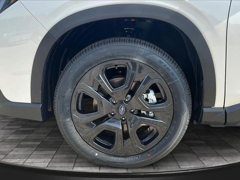 New 2025 Subaru Ascent Bronze Edition w/ Popular Package #2 image 11