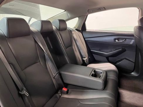 Used 2023 Honda Accord EX-L image 13