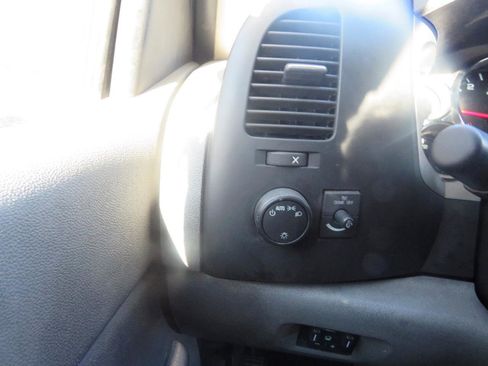 Used 2012 Chevrolet Silverado 2500 W/T RWD image 12