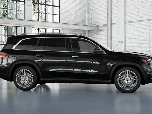 New 2025 Mercedes-Benz GLS 450 4MATIC image 10