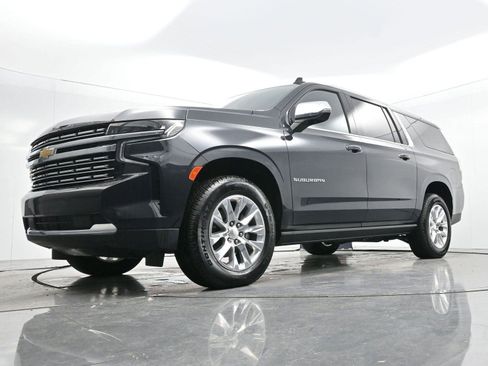 Used 2024 Chevrolet Suburban Premier image 45