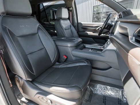 Used 2021 GMC Yukon Denali w/ Denali Ultimate Package AWD/4WD image 20