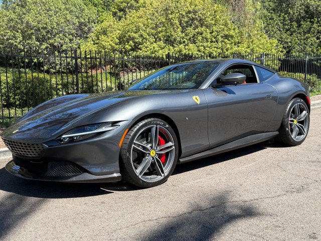 Used 2024 Ferrari Roma RWD image 1