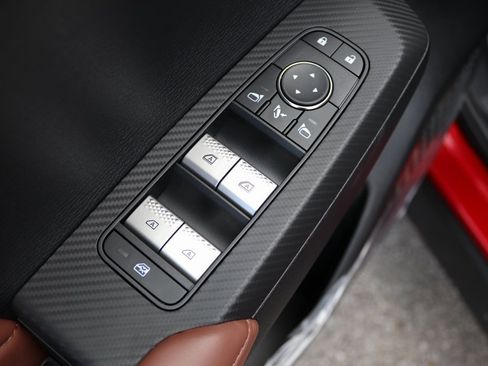 New 2025 Mitsubishi Outlander SEL image 6