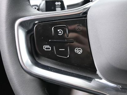 New 2025 Volvo EX90 Ultra