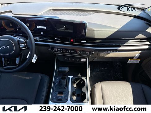 New 2026 Kia Carnival image 18