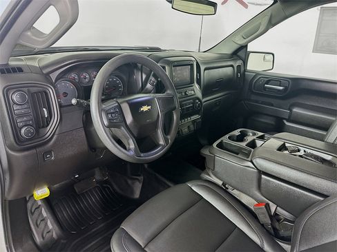 Used 2025 Chevrolet Silverado 2500 W/T w/ WT Convenience Package image 30