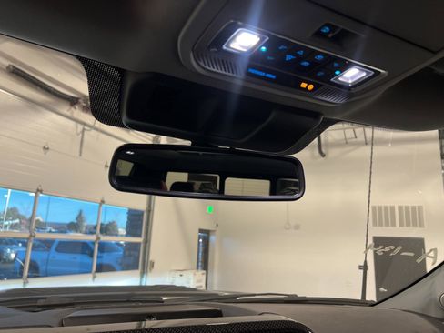 Used 2024 Ford F250 Lariat w/ Lariat Ultimate Package image 22