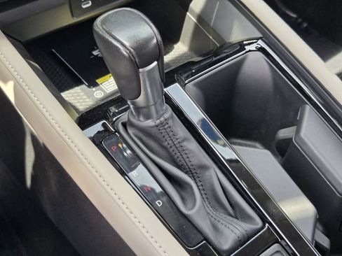 Used 2025 Honda Accord Touring image 19