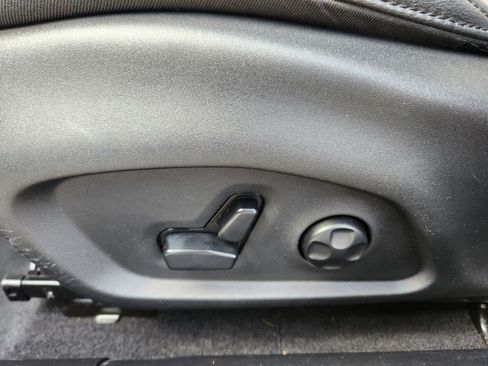 Used 2019 Jeep Compass Latitude w/ Popular Equipment Group image 11