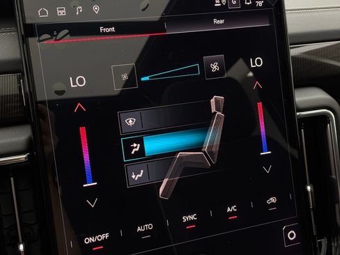 New 2026 GMC Yukon XL Elevation w/ Elevation Premium Package AWD/4WD image 31