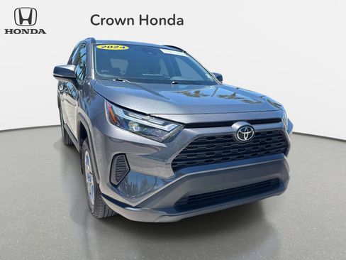 Used 2024 Toyota RAV4 XLE w/ Convenience Package FWD image 8