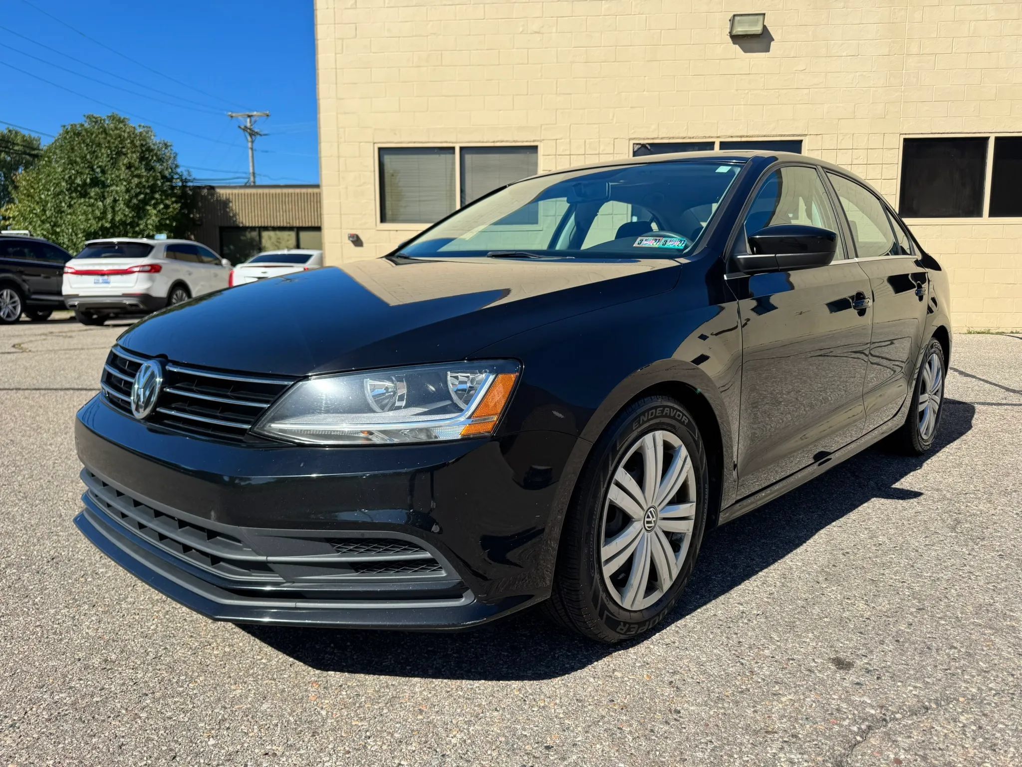 Used 2017 Volkswagen Jetta S FWD image 3