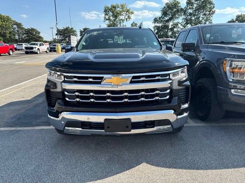 Used 2024 Chevrolet Silverado 1500 LTZ w/ Technology Package AWD/4WD image 4