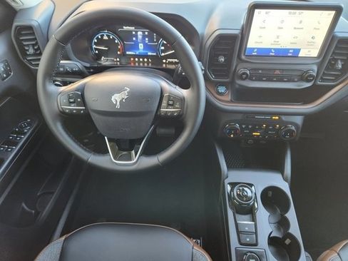 Used 2024 Ford Bronco Sport Outer Banks image 27