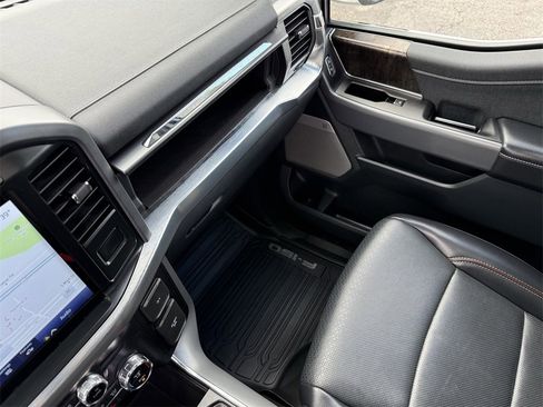 Used 2021 Ford F150 Lariat w/ Equipment Group 502A High image 31