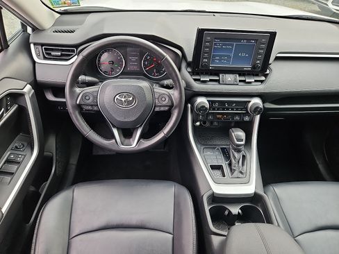 Used 2020 Toyota RAV4 XLE Premium AWD/4WD image 11