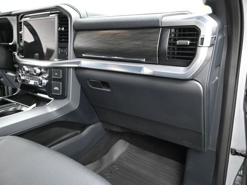 Used 2025 Ford F150 Lariat w/ Equipment Group 502A High image 33