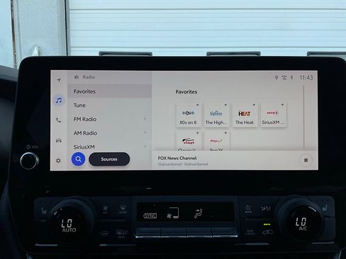 Used 2025 Toyota Grand Highlander FWD image 33