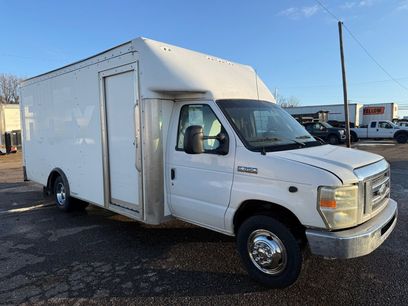 Used 2021 Ford E-350 and Econoline 350 Super Duty w/ Power Windows & Locks Group