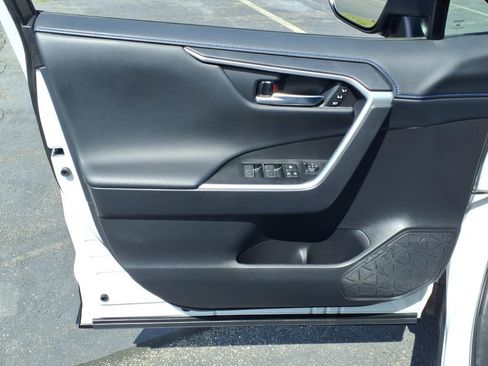 Used 2024 Toyota RAV4 XSE w/ Advanced Technology Package image 8