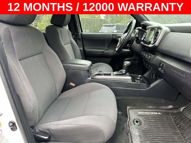 Used 2017 Toyota Tacoma TRD Sport w/ Tow Package AWD/4WD image 7