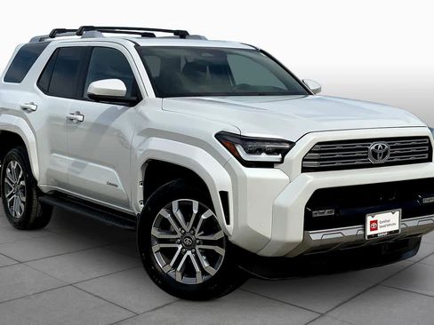 Used 2025 Toyota 4Runner Limited image 3