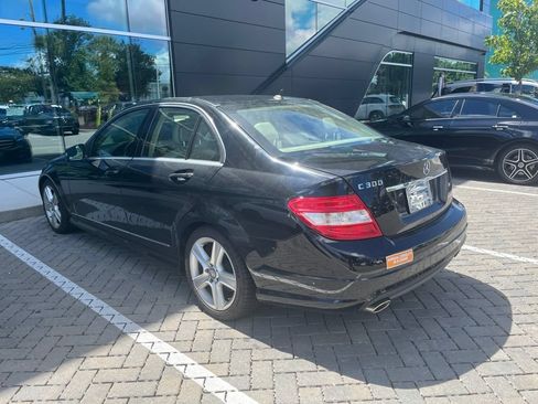 Used 2011 Mercedes-Benz C 300 Sedan image 8
