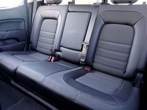 Used 2022 GMC Canyon AT4 image 30