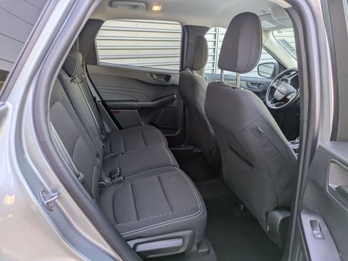 Used 2023 Ford Escape Active image 30