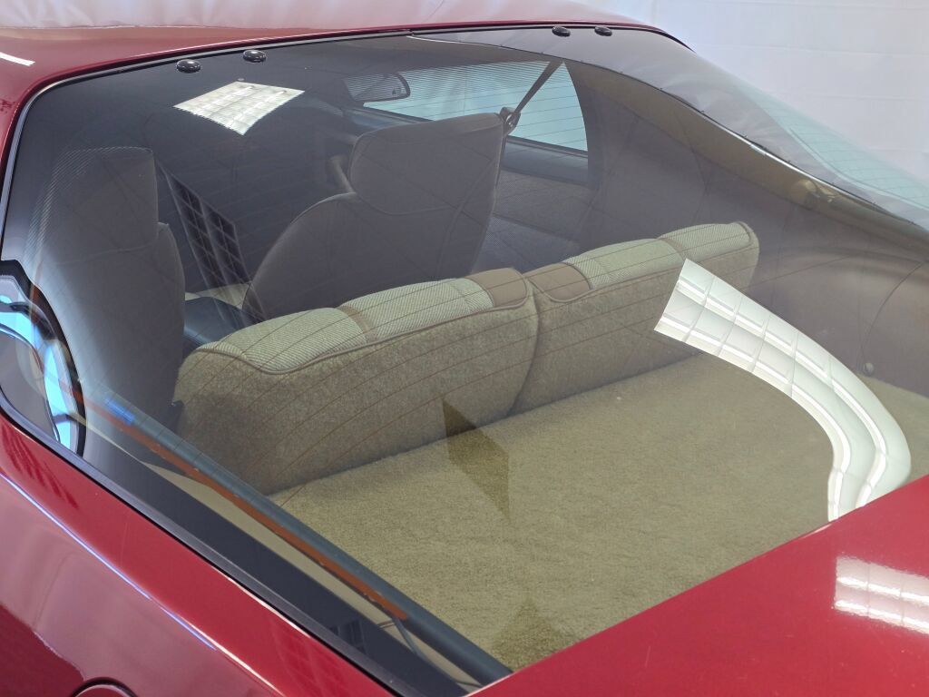 Used 1988 Chevrolet Camaro IROC-Z RWD image 25