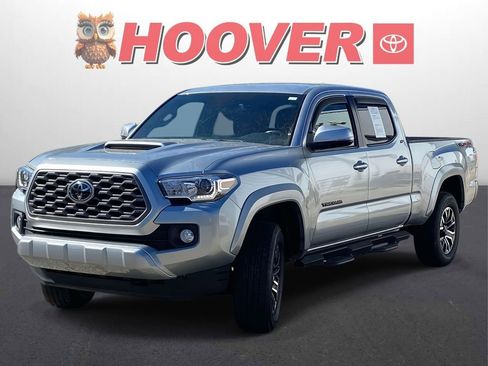 Used 2022 Toyota Tacoma TRD Sport w/ Technology Package AWD/4WD image 6