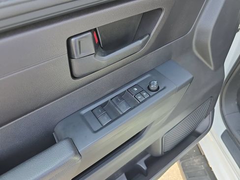 Used 2023 Toyota Tundra SR AWD/4WD image 30