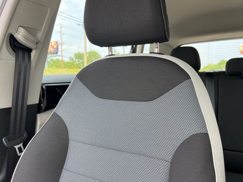 New 2026 Volkswagen Taos S FWD image 21