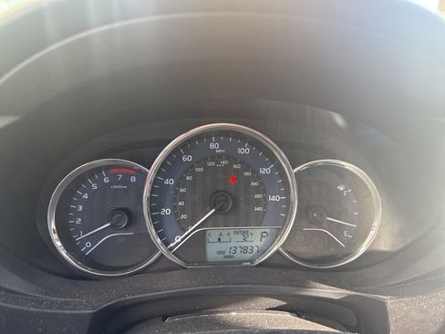 Used 2016 Toyota Corolla LE image 2