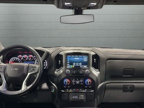 Used 2022 Chevrolet Silverado 1500 RST image 9