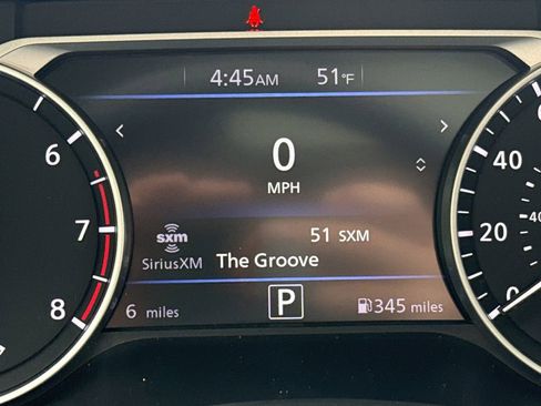 New 2025 Nissan Sentra SR w/ SR Premium Package FWD image 8