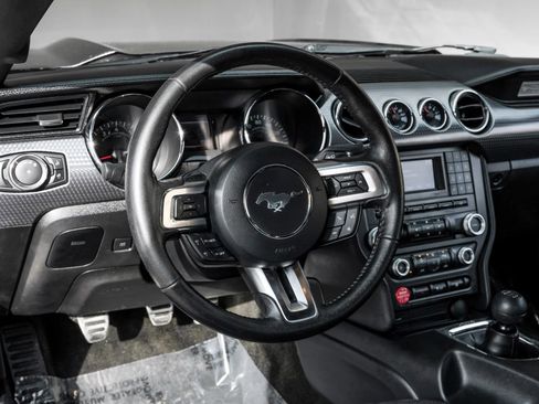 Used 2017 Ford Mustang GT w/ GT Performance Package image 13