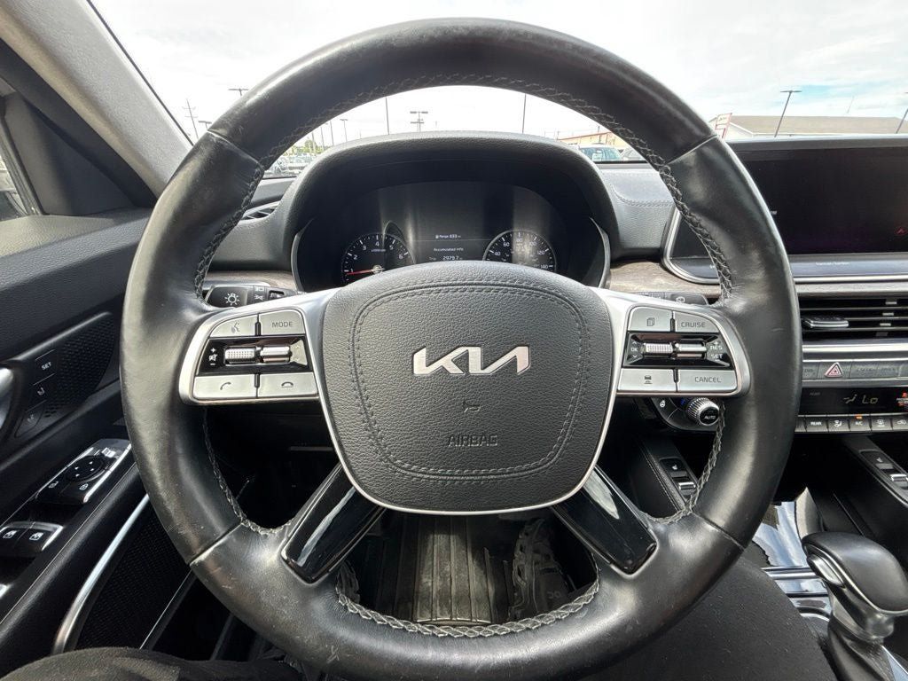 Used 2022 Kia Telluride SX w/ SX Prestige Package AWD/4WD image 15
