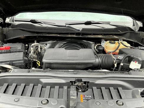 Used 2022 Chevrolet Silverado 1500 Custom Trail Boss AWD/4WD image 22