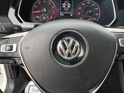 Used 2019 Volkswagen Jetta R-Line FWD image 13