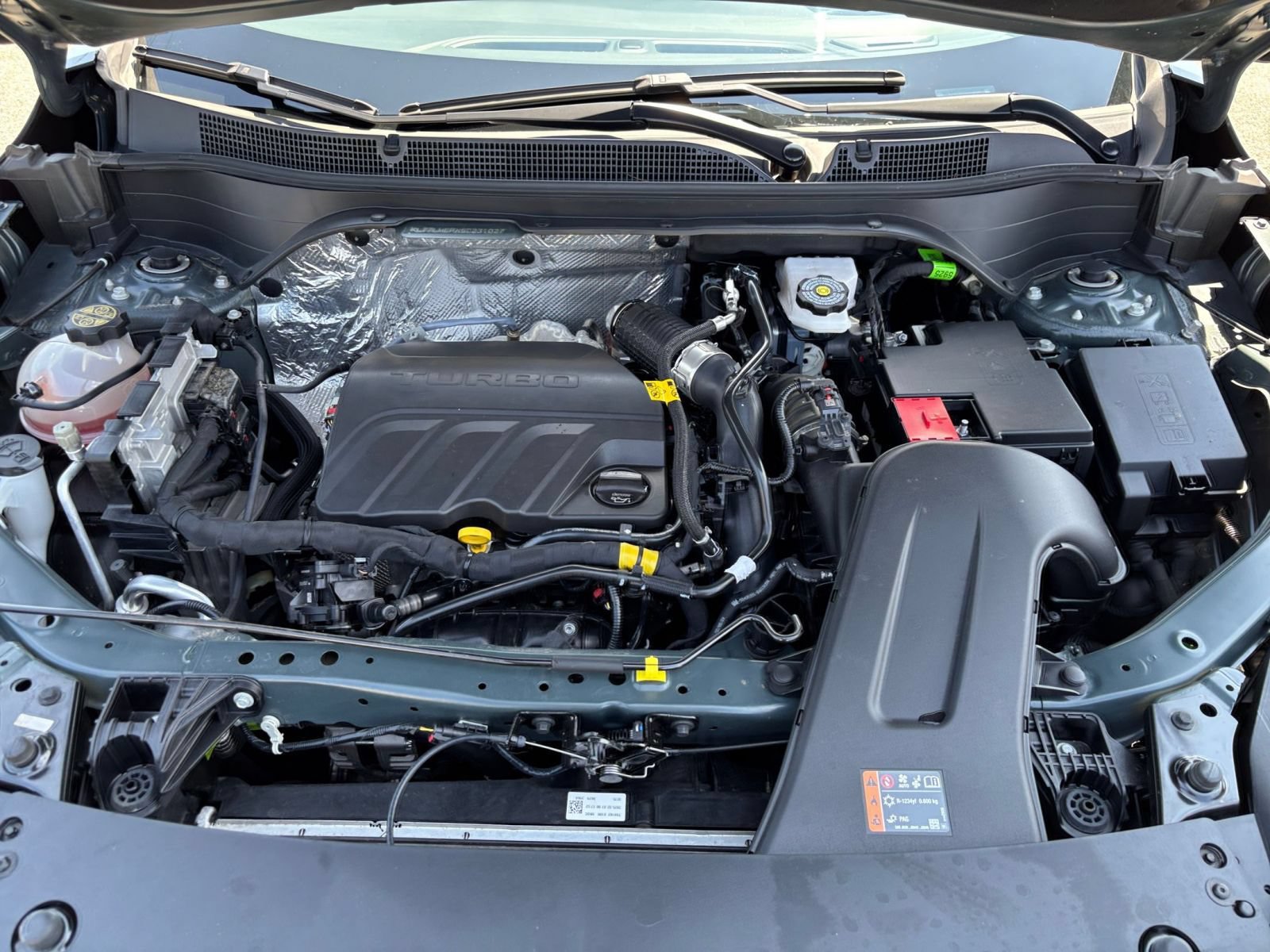 Used 2025 Chevrolet Trax LT FWD image 30