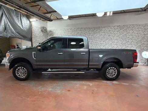Used 2020 Ford F250 XLT w/ XLT Premium Package AWD/4WD image 4