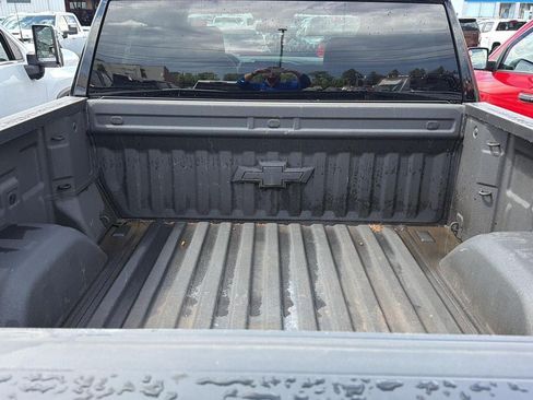 Used 2023 Chevrolet Silverado 1500 RST AWD/4WD image 7
