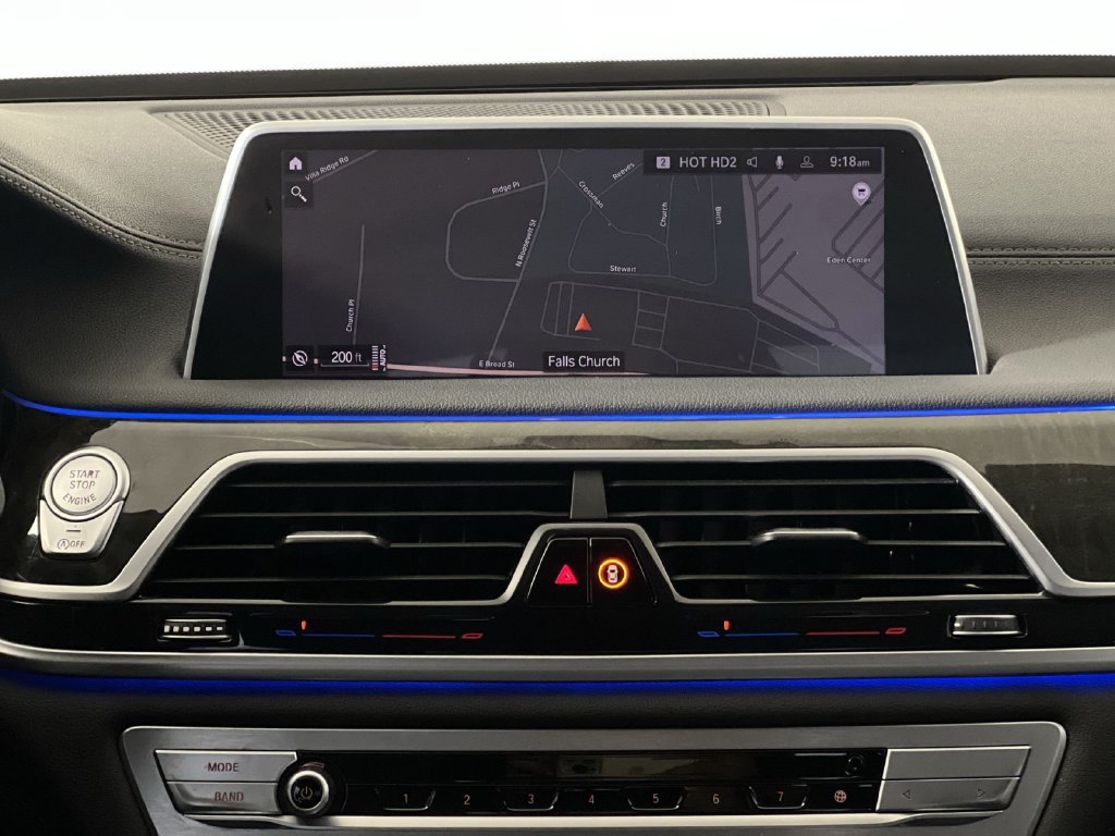 Used 2022 BMW 750i xDrive w/ M Sport Package AWD/4WD image 20