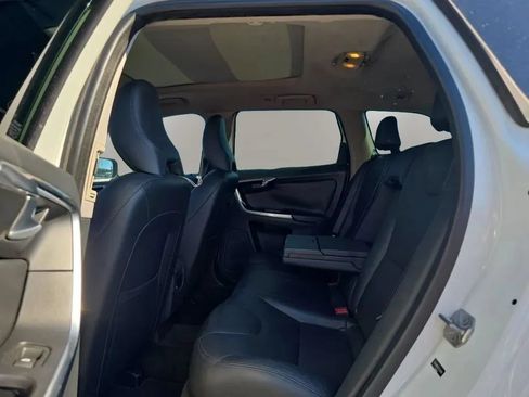Used 2015 Volvo XC60 T5 Premier FWD image 35
