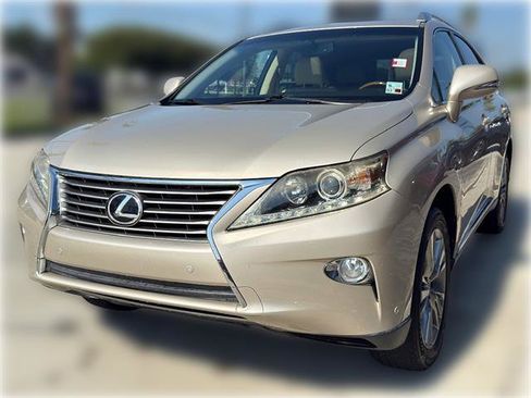 Used 2014 Lexus RX 350 FWD w/ Navigation Package image 3