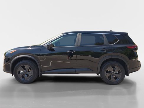 New 2026 Nissan Rogue SV AWD/4WD image 2